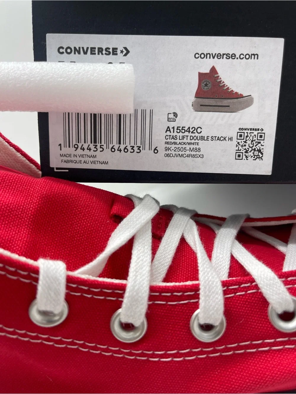 Converse WMN A15542C CTAS LIFT DOUBLE STACK Hi Red/Black/White Platform Sneakers